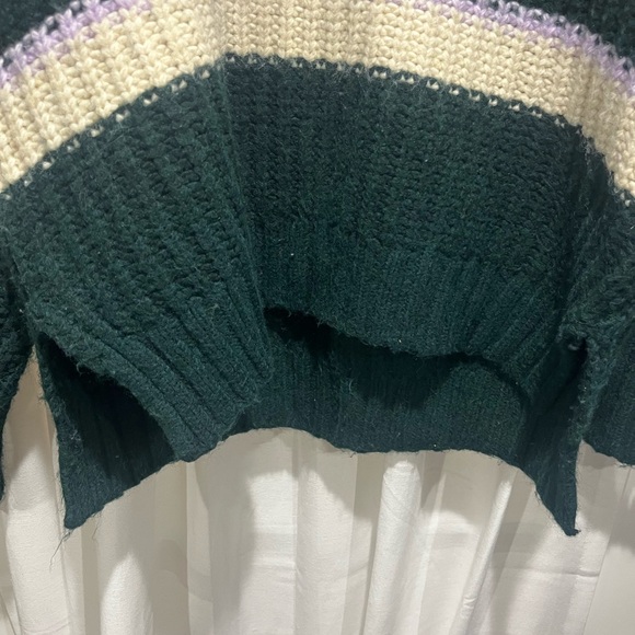 Aerie Striped Cozy Oversized Knitted Sweater Size Medium Green and Cream Colored - Picture 6 of 10